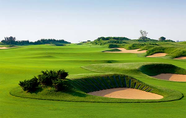 洪森侄儿“洪都”将豪掷25亿美金建豪华高尔夫球场(图1)